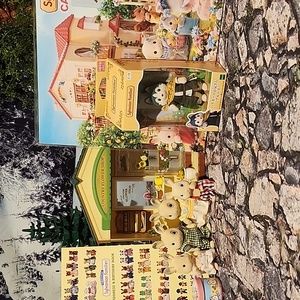 Calico Critters flower shop bundle